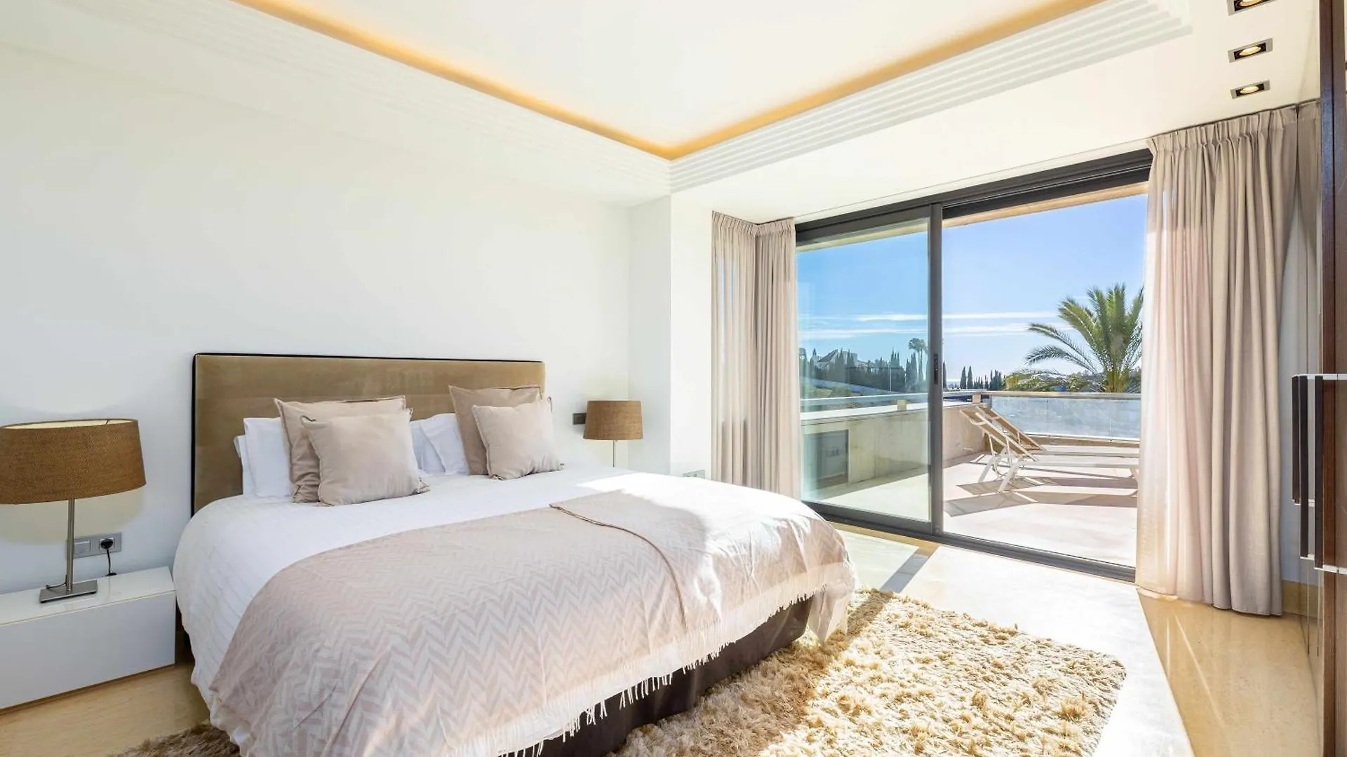 Marbella Heights Apartment
