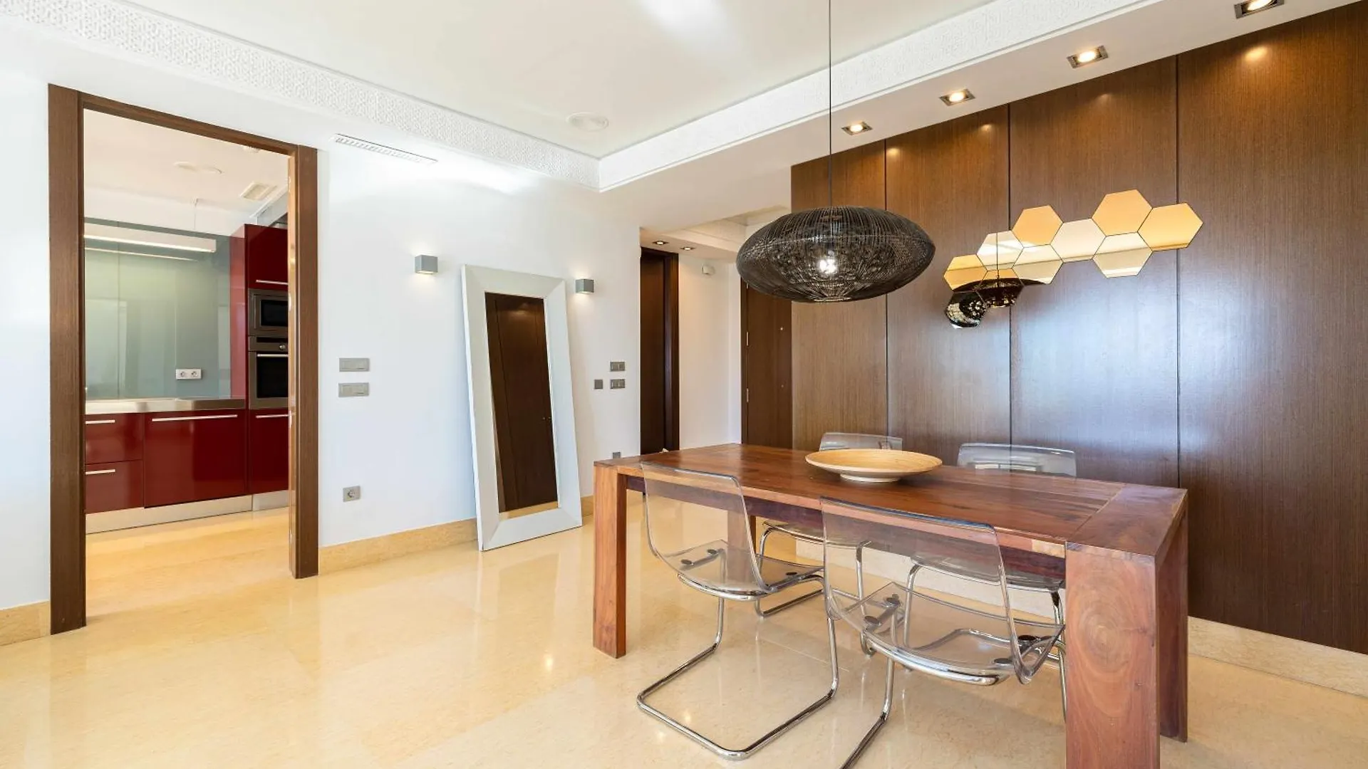 Marbella Heights Apartment 0*,